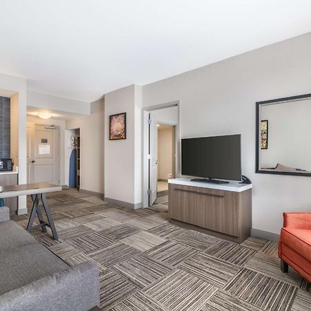 Hilton Garden Inn Albany-Suny Area Extérieur photo